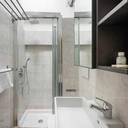 Keys Of Italy - Guantobilo 15 - Unexpensive 1 Bedroom Flat By The Uffizi Daire